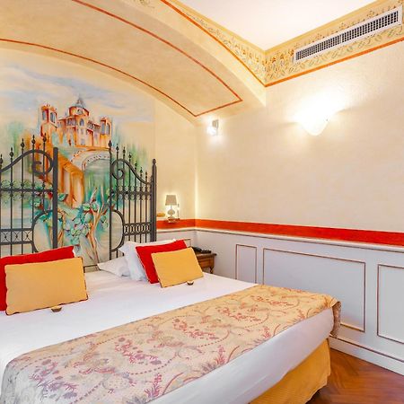 Art Hotel Commercianti Bologna Bagian luar foto