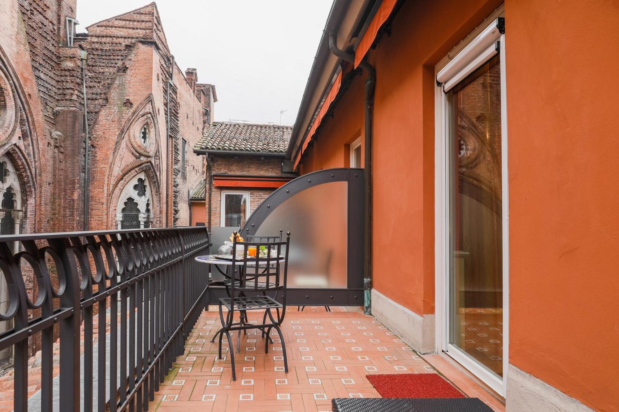 Art Hotel Commercianti Bologna Bagian luar foto