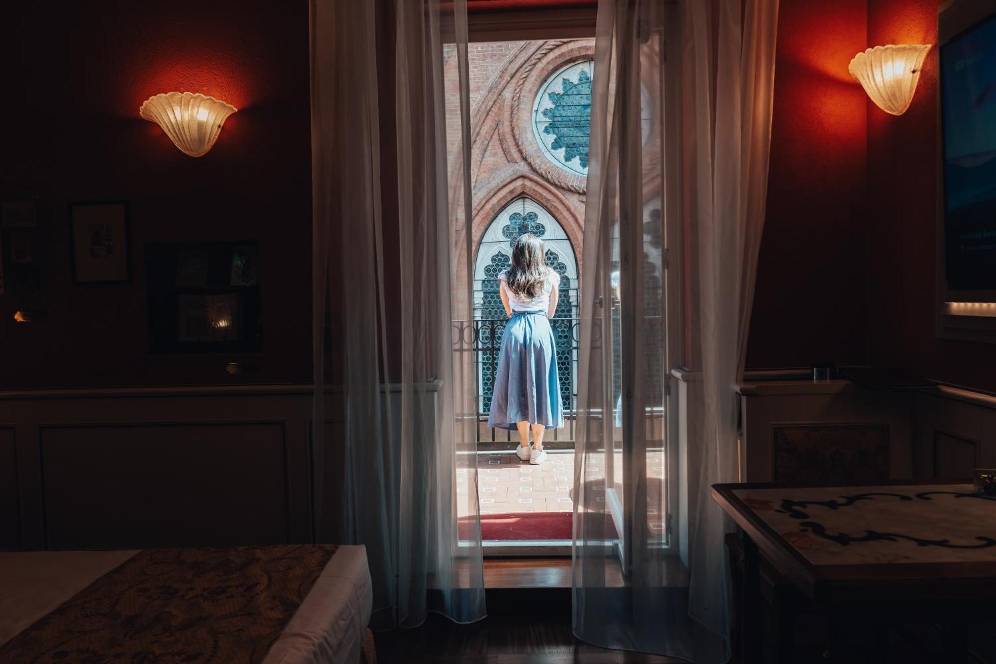 Art Hotel Commercianti Bologna Bagian luar foto