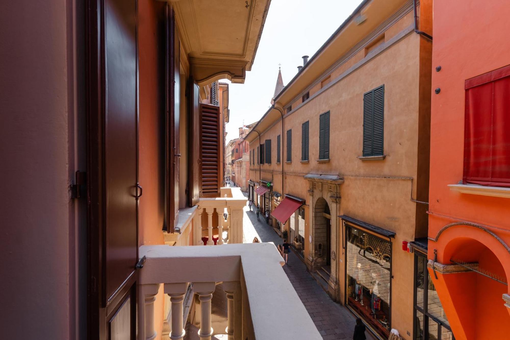 Art Hotel Commercianti Bologna Bagian luar foto